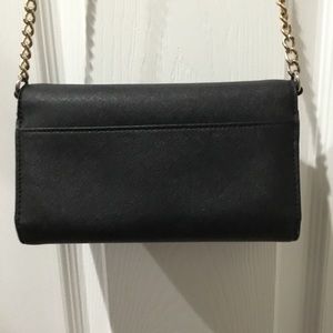 Michael Kors jet setter crossbody wallet